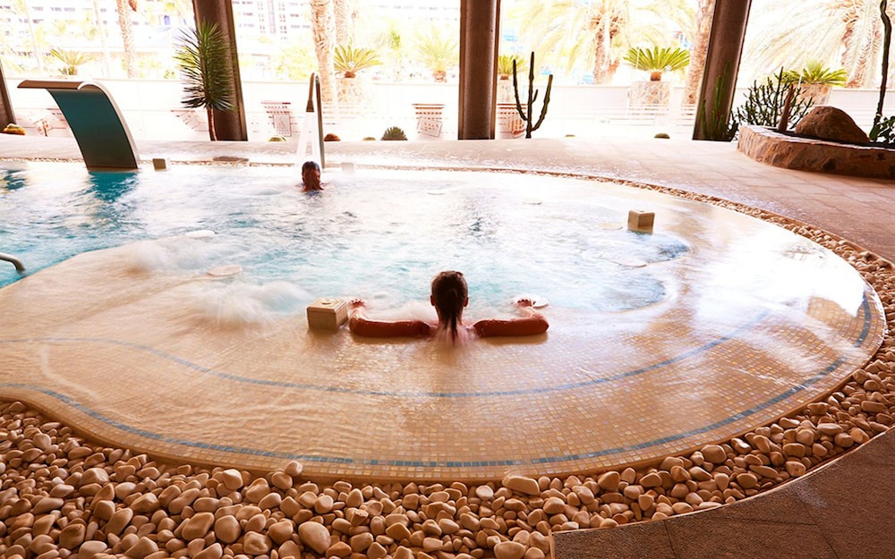 Hotel LIVVO Valle Taurito & Aquapark — Facilities in Taurito, Canary Islands