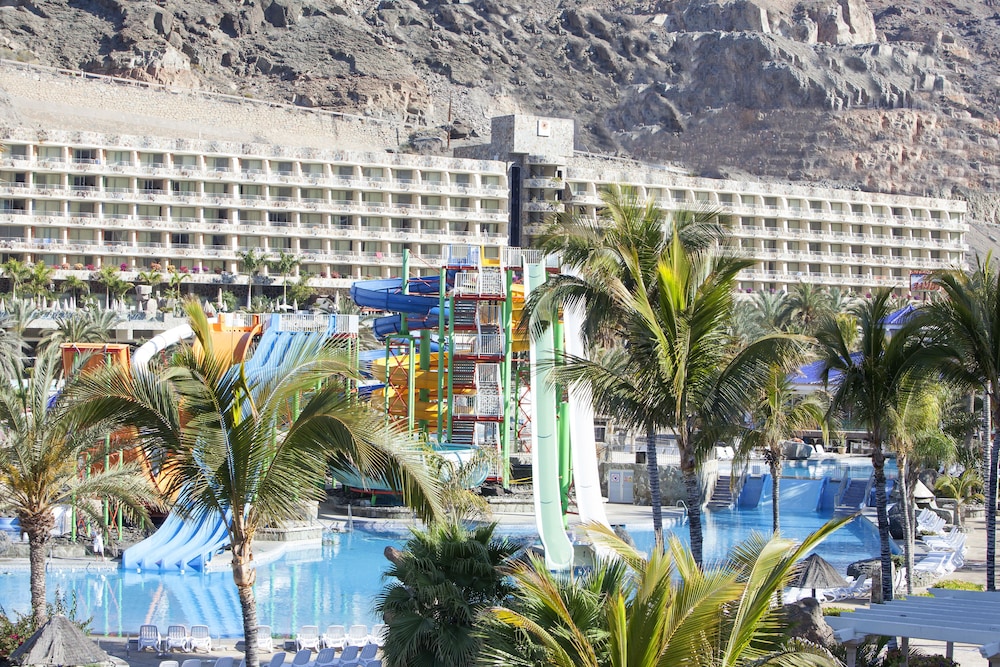 Hotel LIVVO Valle Taurito & Aquapark — Main photo in Taurito, Canary Islands
