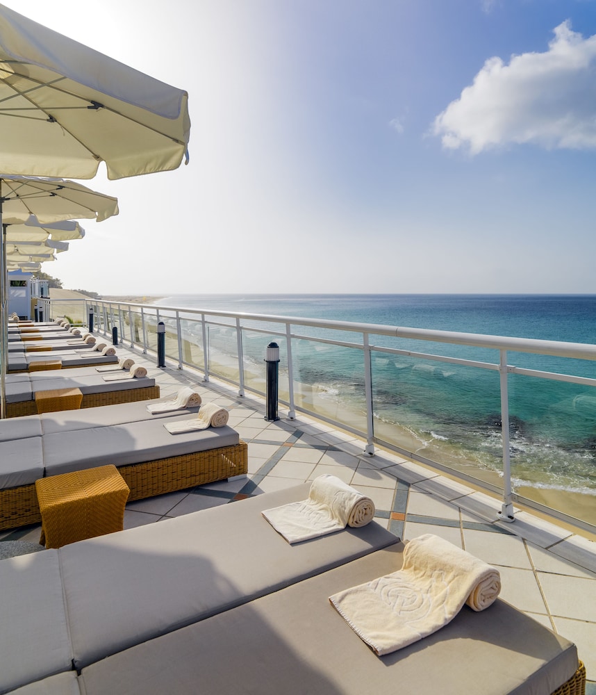 XQ El Palacete — Beach in Esquinzo, Canary Islands
