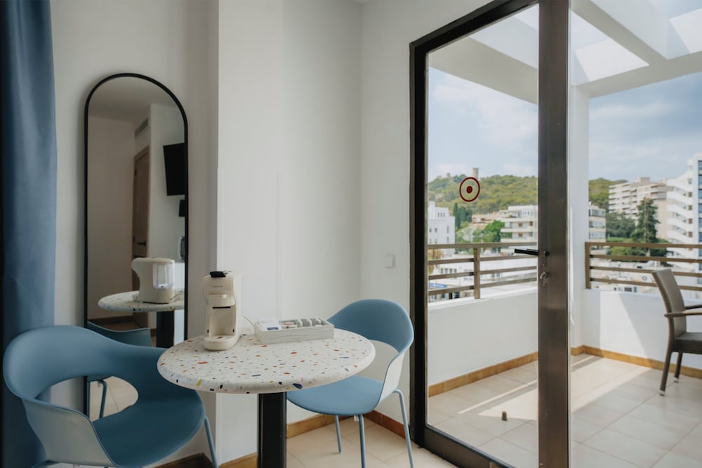 Gomila Palma Apartments - New Opening — Hotel rooms in Palma de Mallorca, Balearic Islands