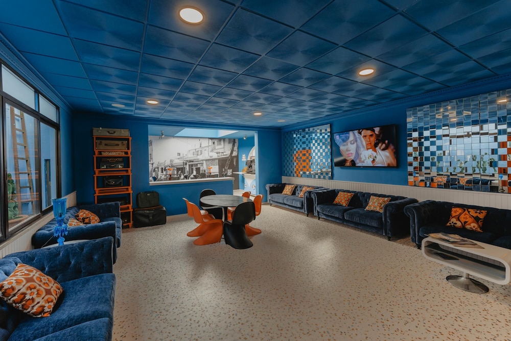 Gomila Palma Apartments - New Opening — Restaurant & bars in Palma de Mallorca, Balearic Islands