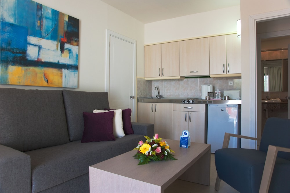 Relaxia Lanzasur- All Inclusive — Hotel rooms in Playa Blanca, Canary Islands