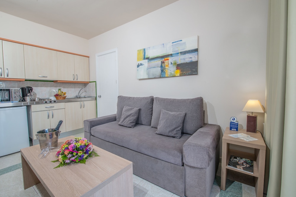 Relaxia Lanzasur- All Inclusive — Hotel rooms in Playa Blanca, Canary Islands