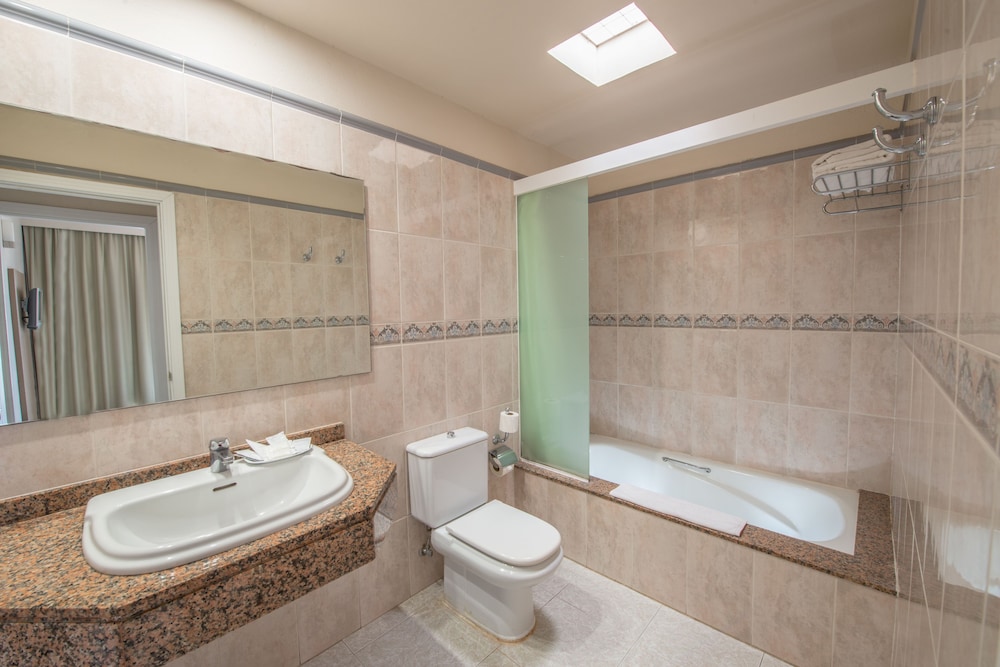 Relaxia Lanzasur- All Inclusive — Hotel rooms in Playa Blanca, Canary Islands
