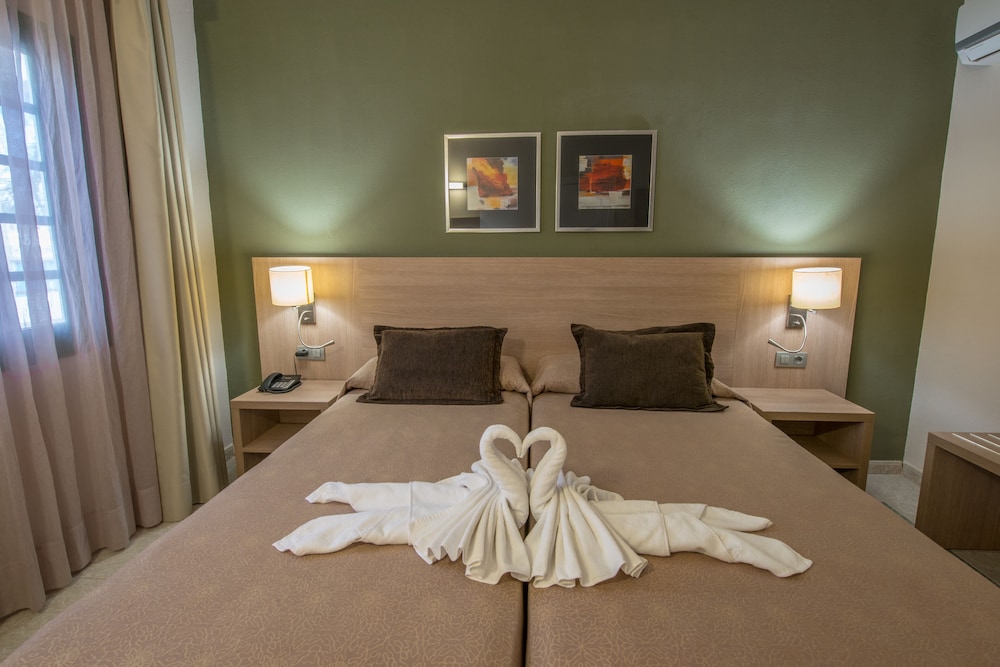 Relaxia Lanzasur- All Inclusive — Hotel rooms in Playa Blanca, Canary Islands