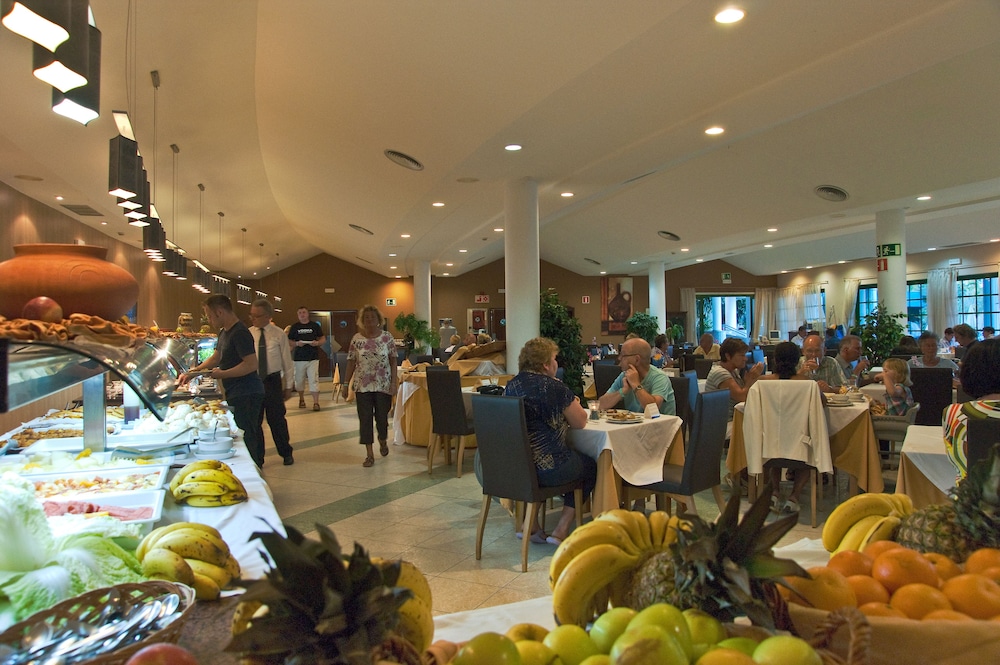 Relaxia Lanzasur- All Inclusive — Restaurant & bars in Playa Blanca, Canary Islands