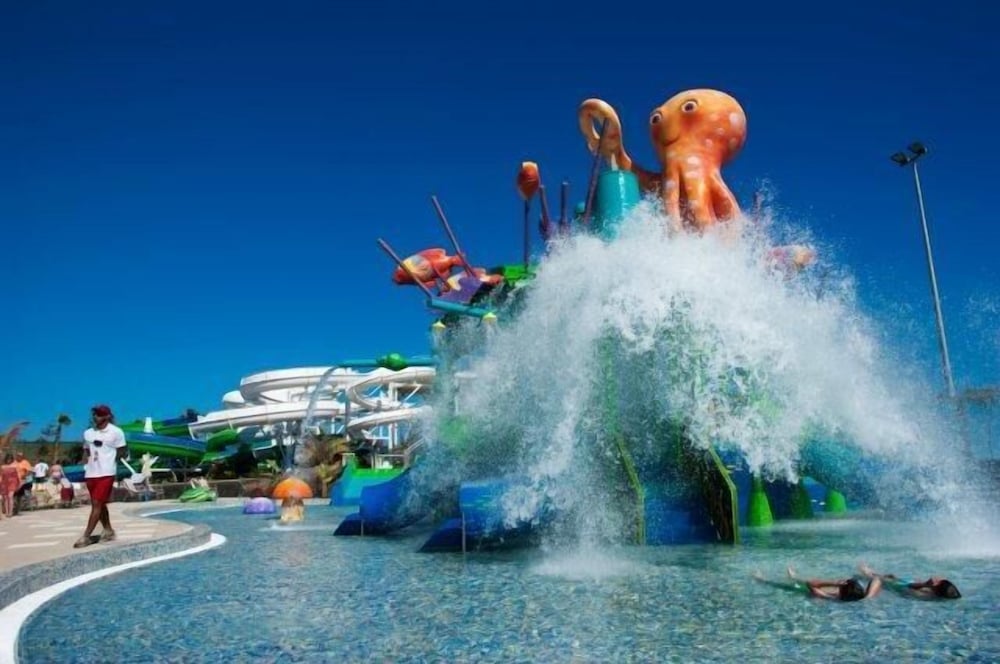 Relaxia Lanzasur- All Inclusive — Attractions for children in Playa Blanca, Canary Islands