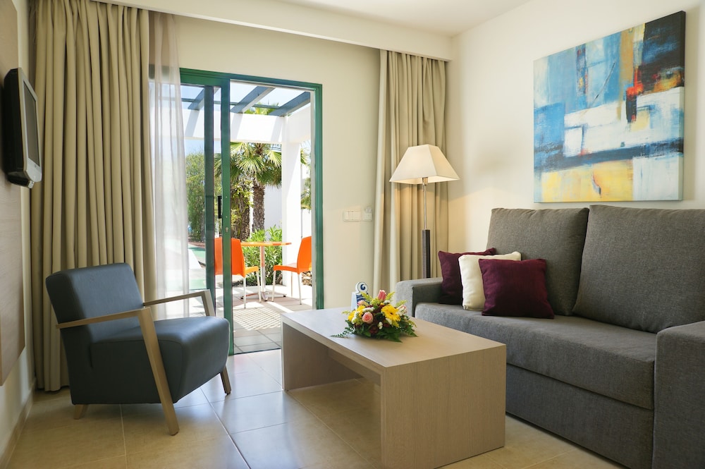 Relaxia Lanzasur- All Inclusive — Hotel rooms in Playa Blanca, Canary Islands