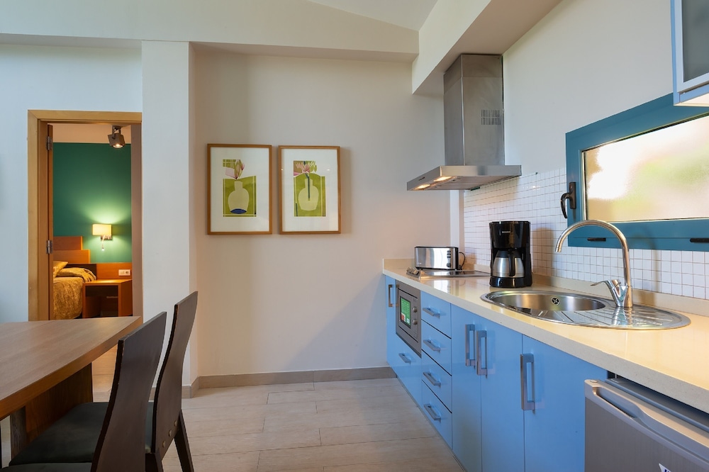 Apartamentos Cordial Mogán Valle — Hotel rooms in Puerto de Mogan, Canary Islands