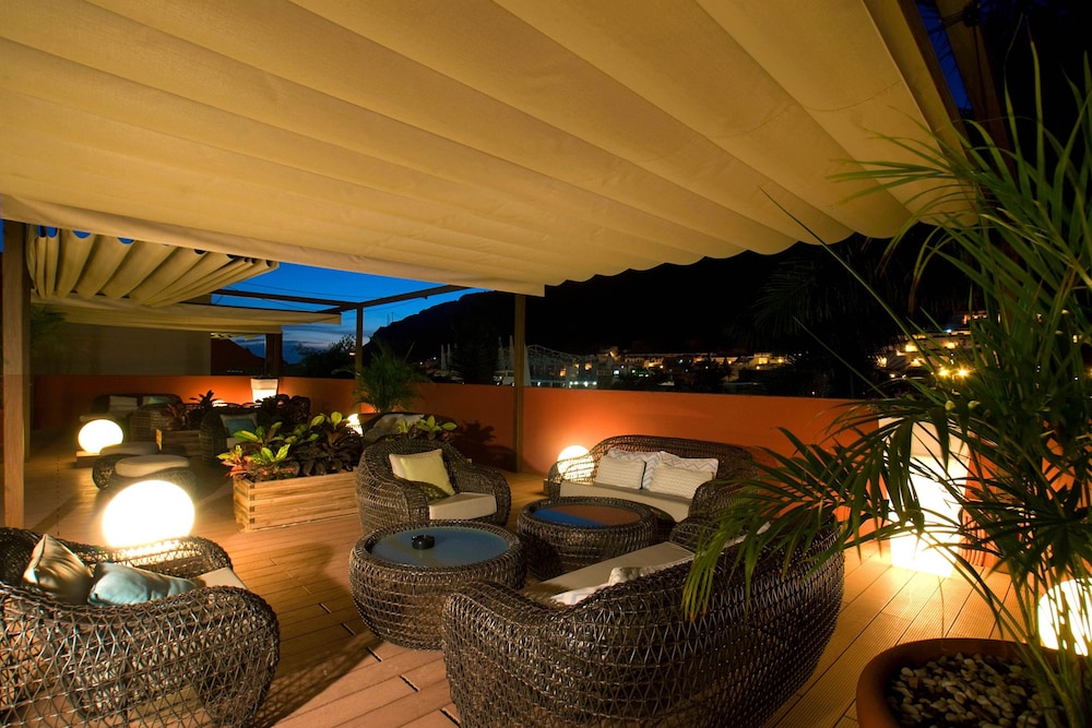 Apartamentos Cordial Mogán Valle — Restaurant & bars in Puerto de Mogan, Canary Islands