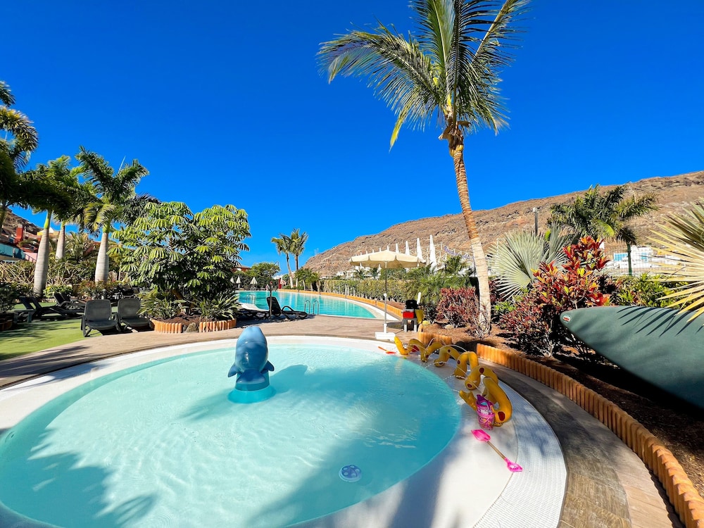 Apartamentos Cordial Mogán Valle — Swimming pool in Puerto de Mogan, Canary Islands