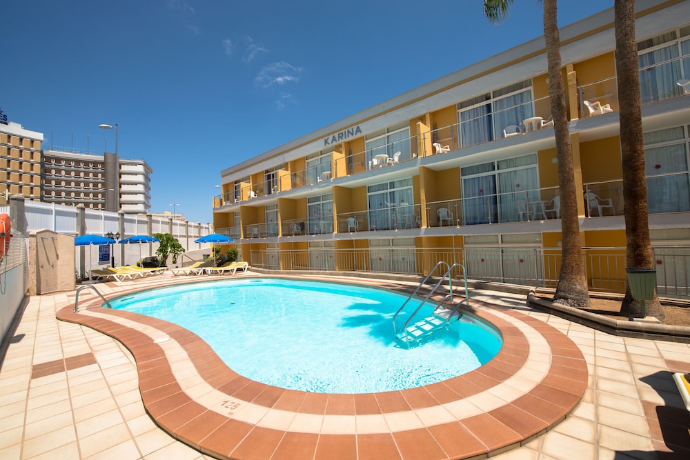 Apartamentos Karina — Swimming pool in Playa del Ingles, Canary Islands