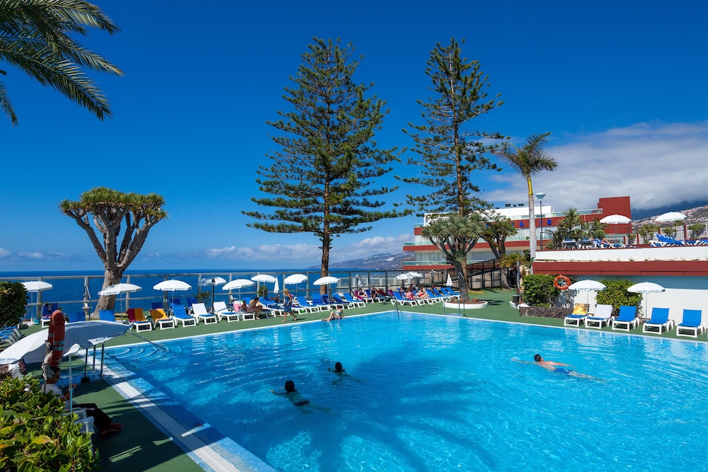 Hotel Best Semiramis — Swimming pool in Puerto de la Cruz, Canary Islands