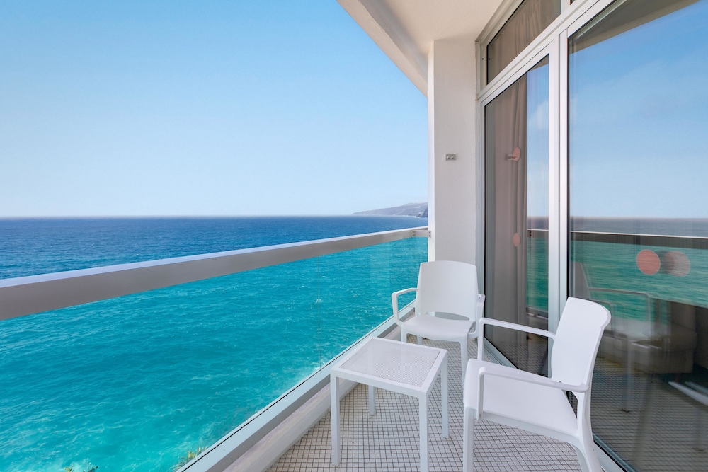 Hotel Best Semiramis — Hotel rooms in Puerto de la Cruz, Canary Islands