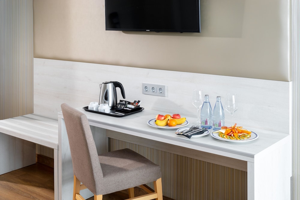 Hotel Best Semiramis — Hotel rooms in Puerto de la Cruz, Canary Islands