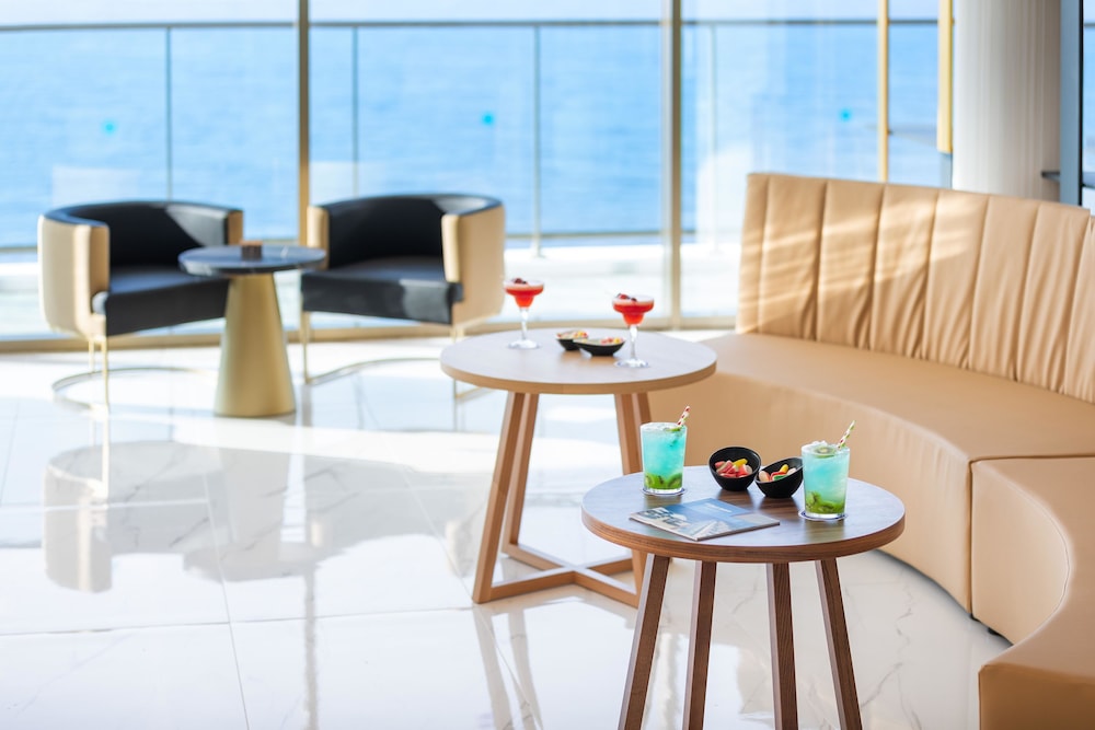 Hotel Best Semiramis — Restaurant & bars in Puerto de la Cruz, Canary Islands