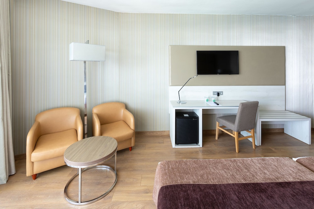 Hotel Best Semiramis — Hotel rooms in Puerto de la Cruz, Canary Islands