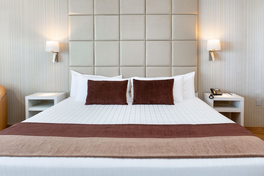 Hotel Best Semiramis — Hotel rooms in Puerto de la Cruz, Canary Islands