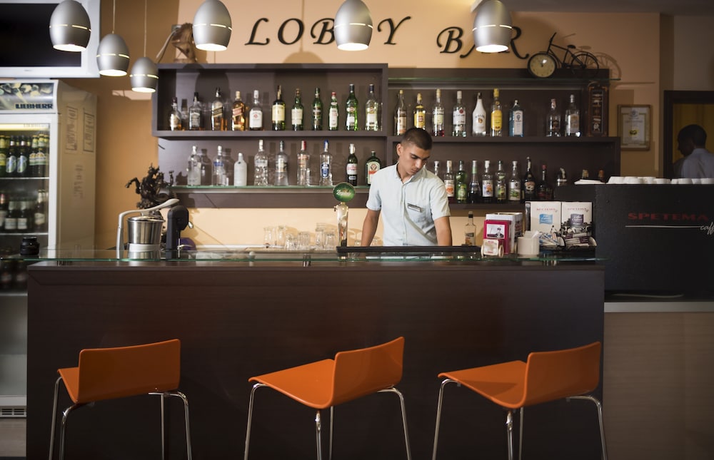 Plamena Palace — Restaurant & bars in Primorsko, Burgas Region