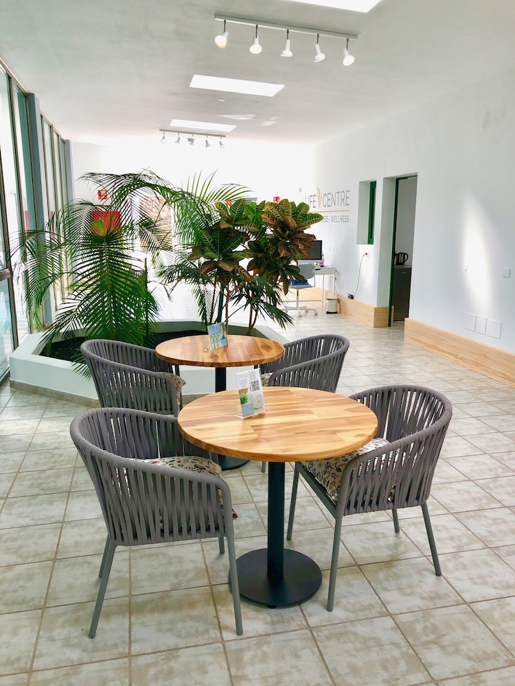 Casas Heddy Well-being Resort — Restaurant & bars in Puerto del Carmen, Canary Islands