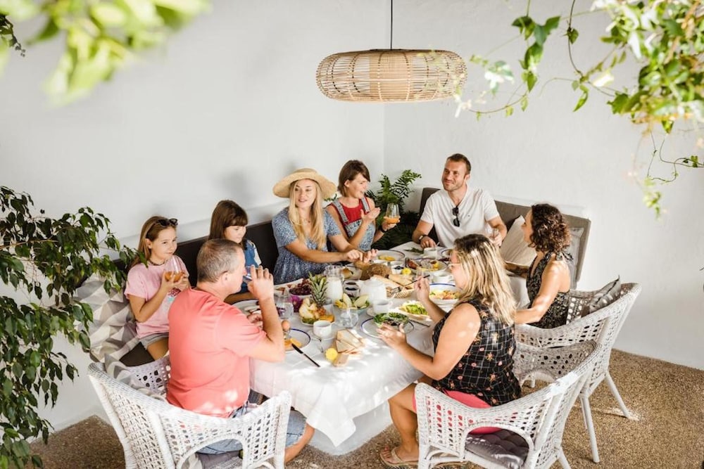 Casas Heddy Well-being Resort — Restaurant & bars in Puerto del Carmen, Canary Islands