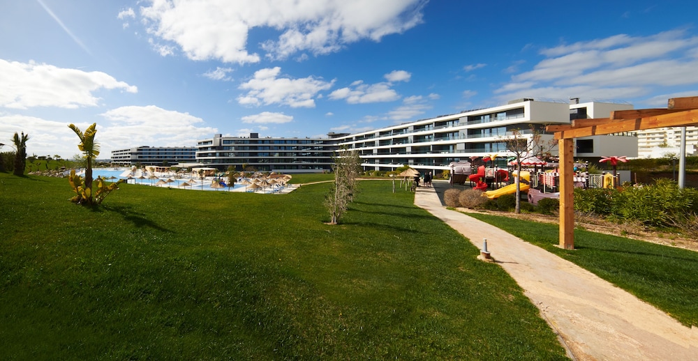 RR Alvor Baía Resort — Attractions for children in Alvor, Faro