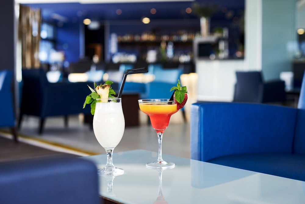 RR Alvor Baía Resort — Restaurant & bars in Alvor, Faro