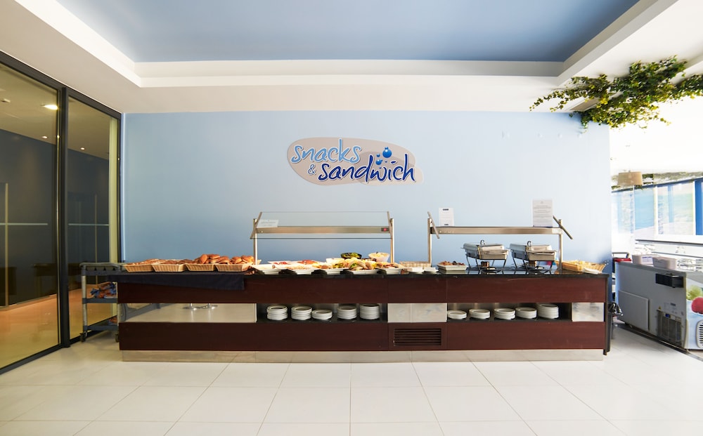 RR Alvor Baía Resort — Restaurant & bars in Alvor, Faro
