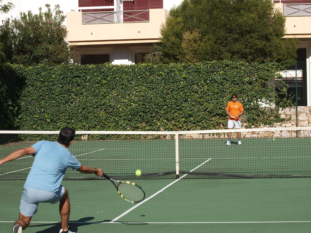 Clube Vilarosa — Sports & recreation in Portimão, Faro