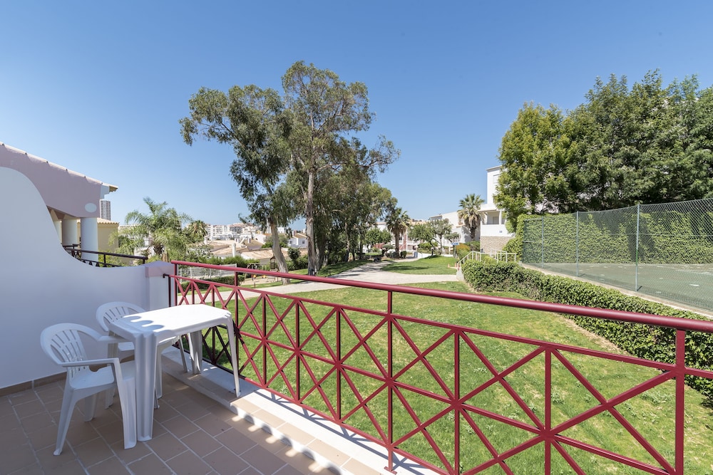 Clube Vilarosa — Sports & recreation in Portimão, Faro