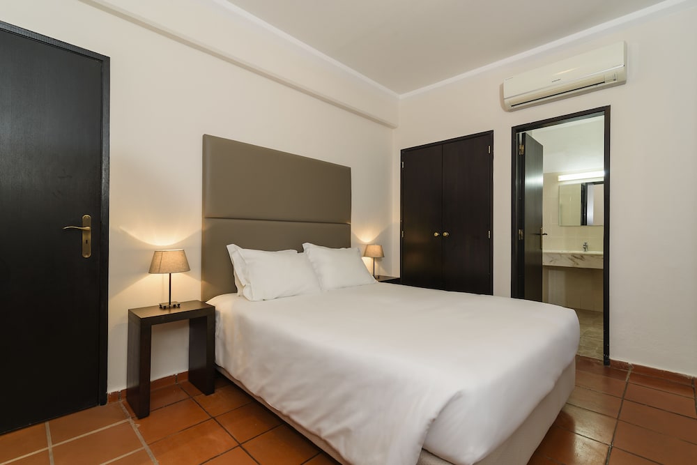 Clube Vilarosa — Hotel rooms in Portimão, Faro