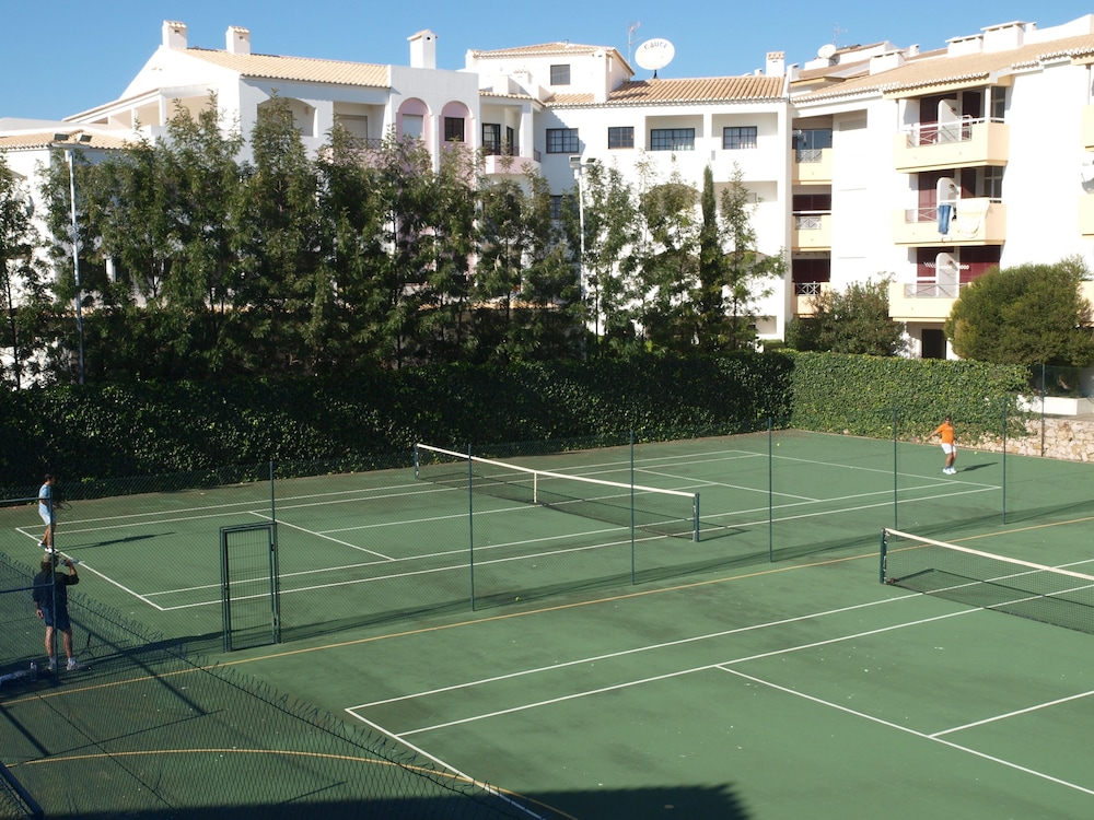 Clube Vilarosa — Sports & recreation in Portimão, Faro