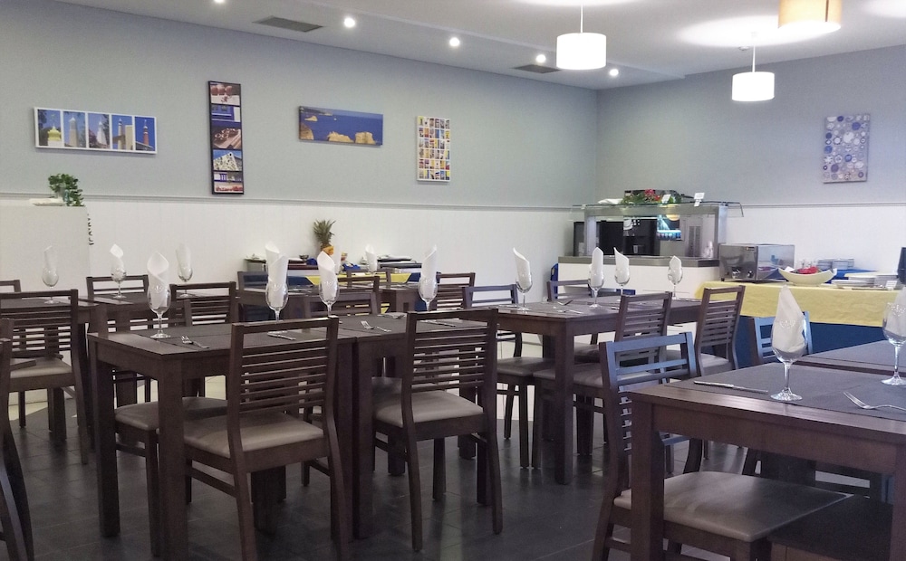 Clube Vilarosa — Restaurant & bars in Portimão, Faro