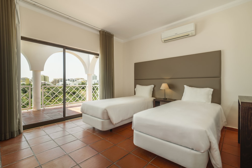 Clube Vilarosa — Hotel rooms in Portimão, Faro