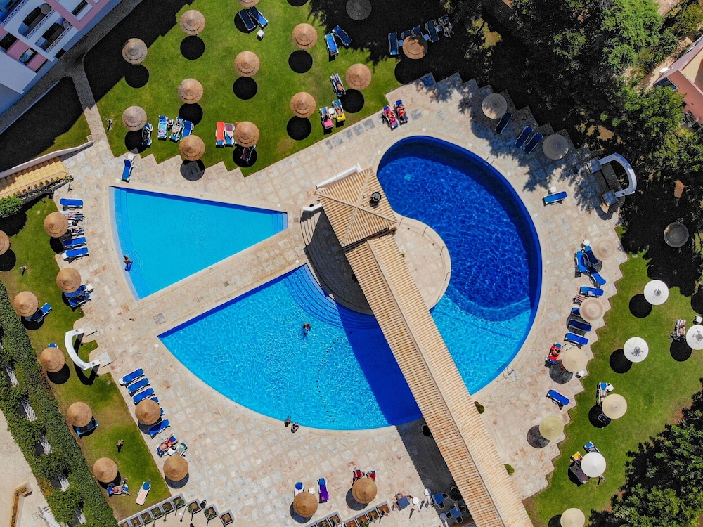 Clube Vilarosa — Swimming pool in Portimão, Faro
