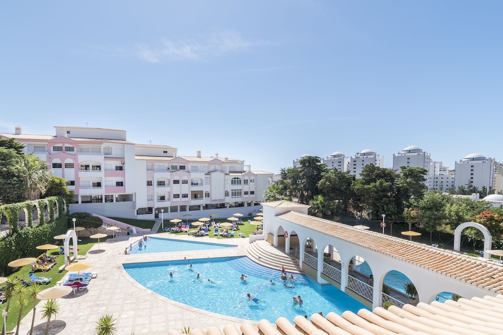 Clube Vilarosa — Swimming pool in Portimão, Faro
