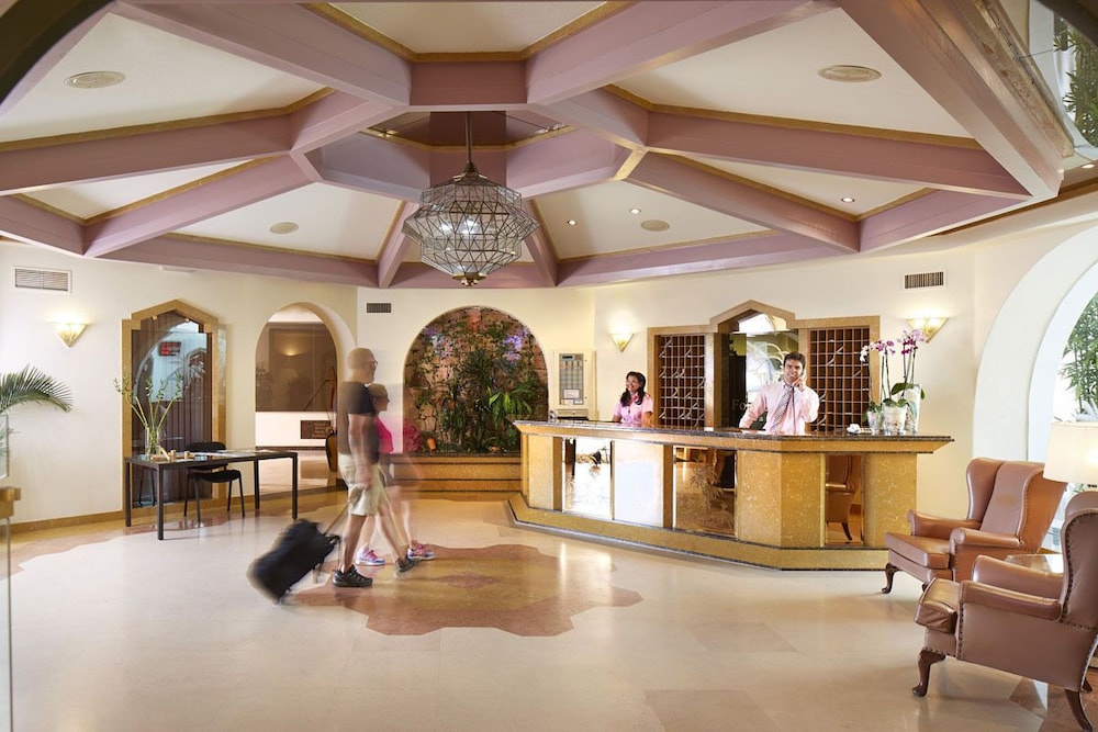 Four Seasons Vilamoura — Hotel building in Vilamoura, Faro