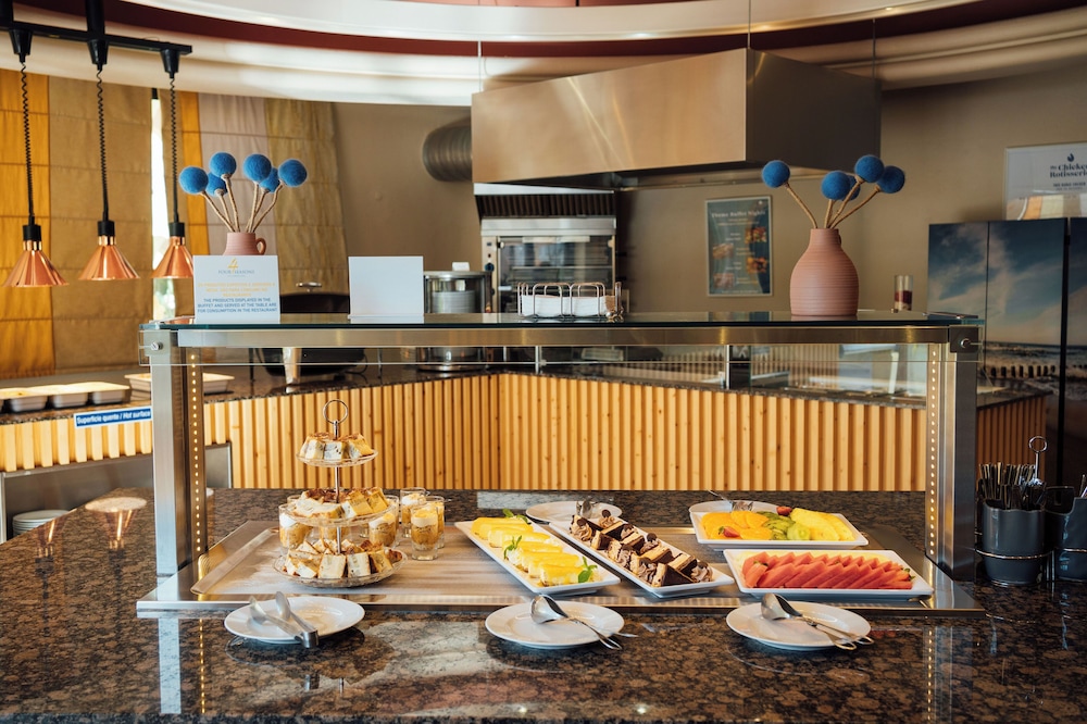 Four Seasons Vilamoura — Restaurant & bars in Vilamoura, Faro