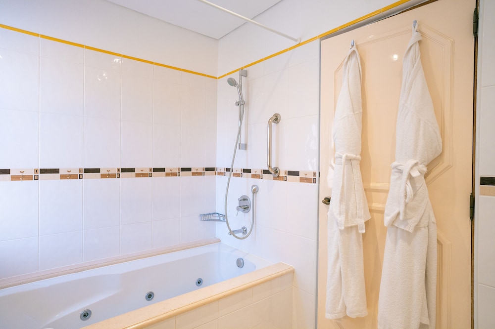 Four Seasons Vilamoura — Hotel rooms in Vilamoura, Faro