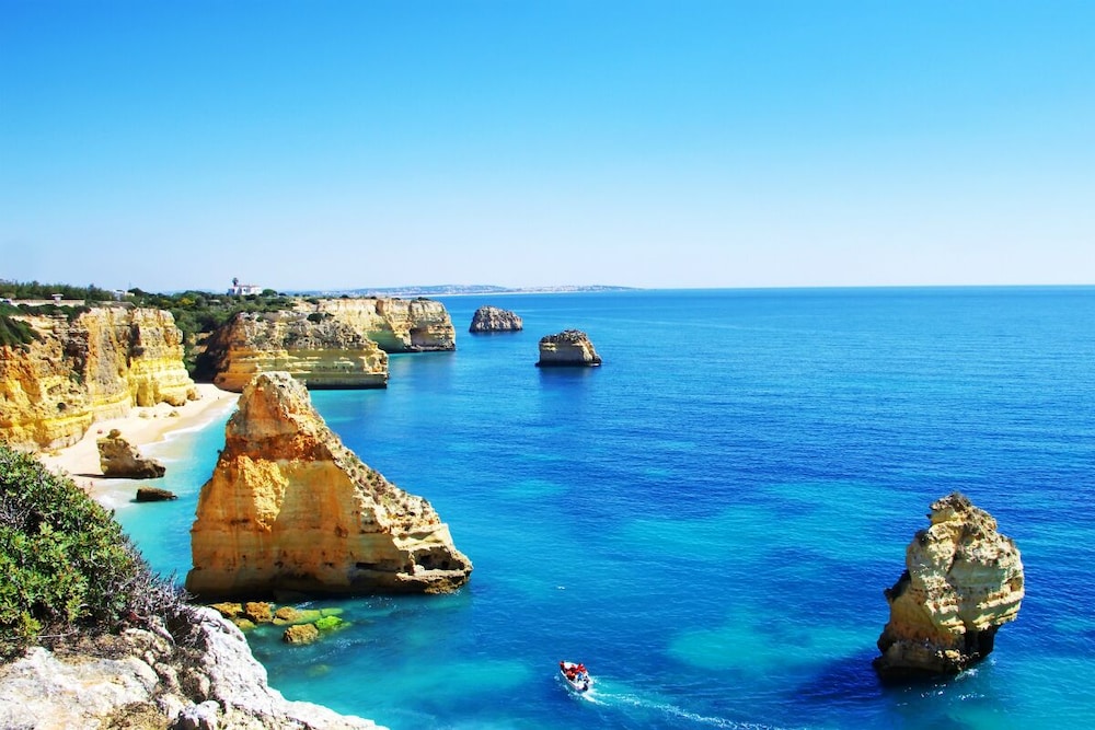 Four Seasons Vilamoura — Attractions in the area in Vilamoura, Faro