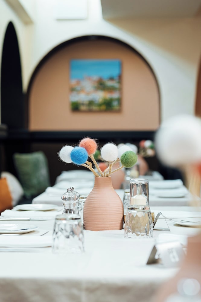 Four Seasons Vilamoura — Restaurant & bars in Vilamoura, Faro
