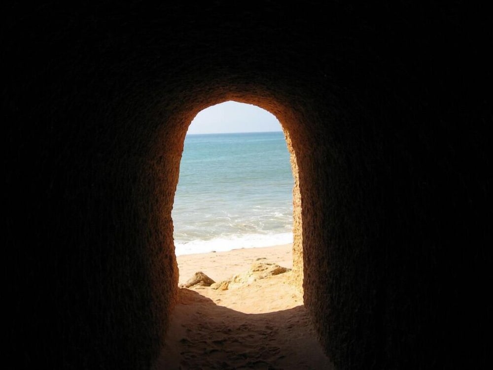 Quinta das Figueirinhas & Quintinha Village — Beach in Armação de Pêra, Faro