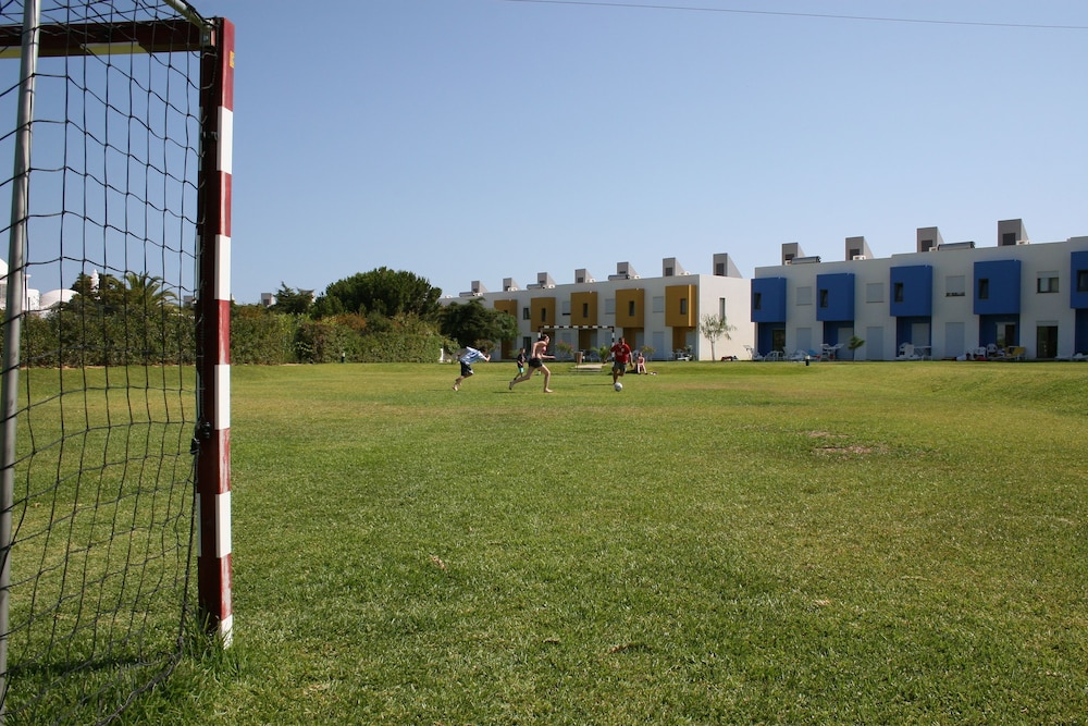 Quinta das Figueirinhas & Quintinha Village — Sports & recreation in Armação de Pêra, Faro