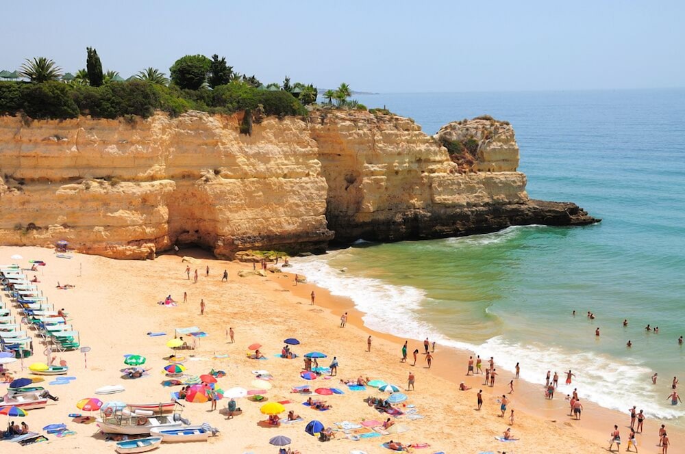 Quinta das Figueirinhas & Quintinha Village — Beach in Armação de Pêra, Faro