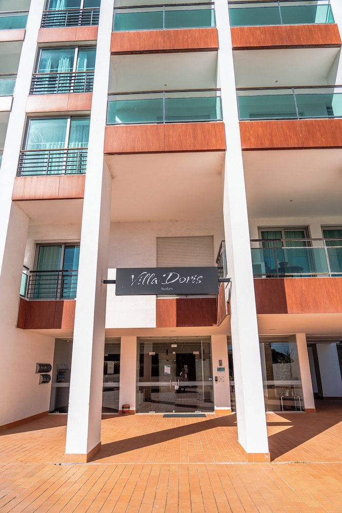 Villa Doris Suites — Hotel building in Lagos, Faro