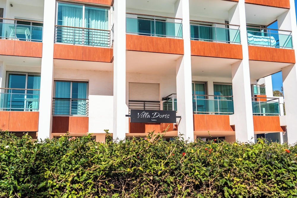 Villa Doris Suites — Hotel building in Lagos, Faro