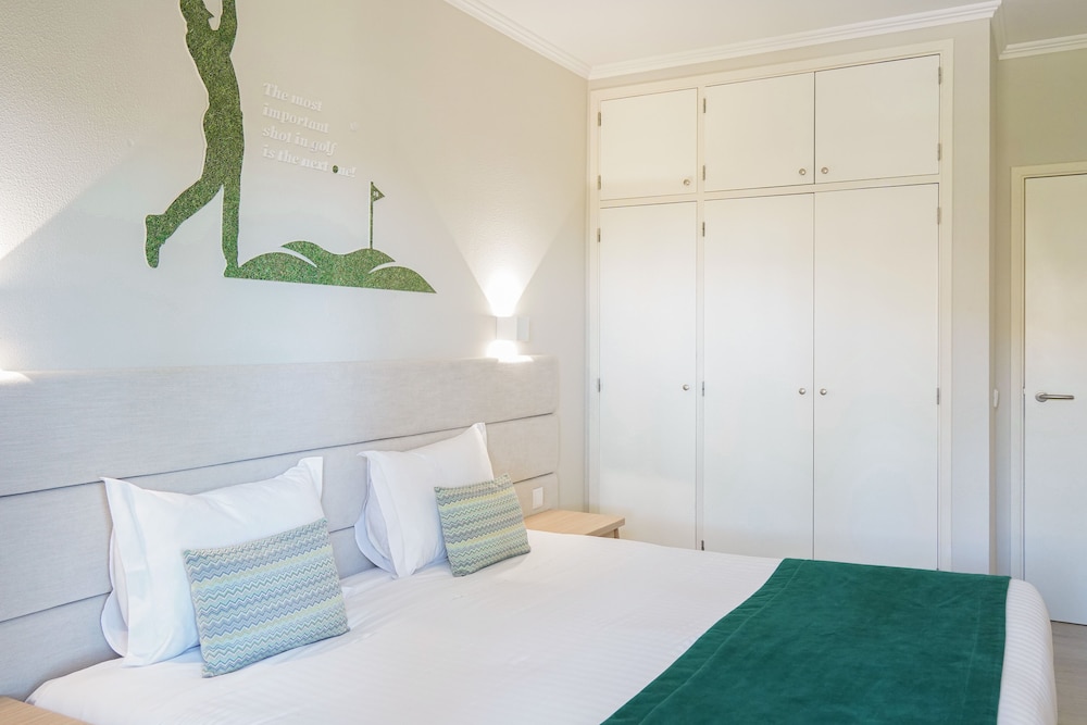 Vitors Plaza — Hotel rooms in Portimão, Faro