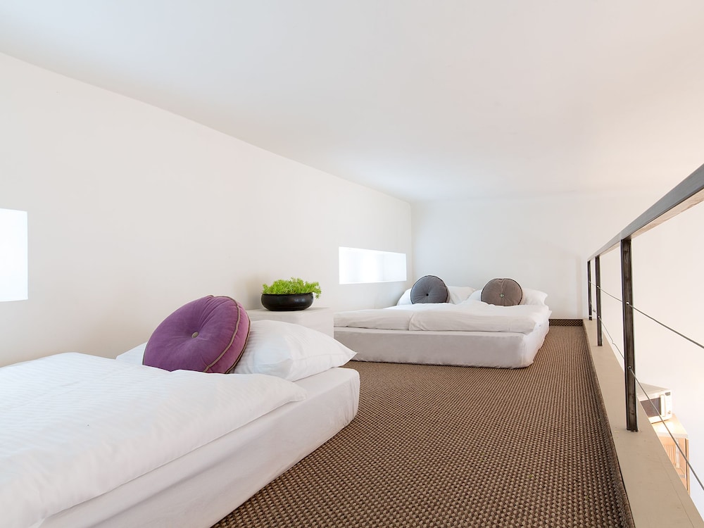 Antique Apartments Old Town — Hotel rooms in Krakow, Lesser Poland