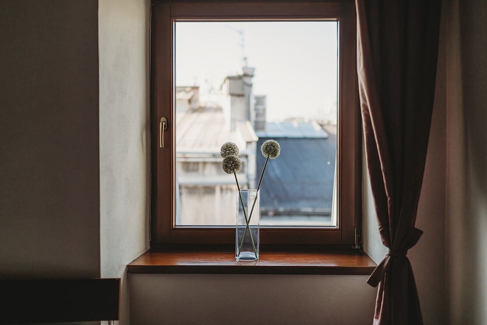 Antique Apartments Old Town — Hotel rooms in Krakow, Lesser Poland