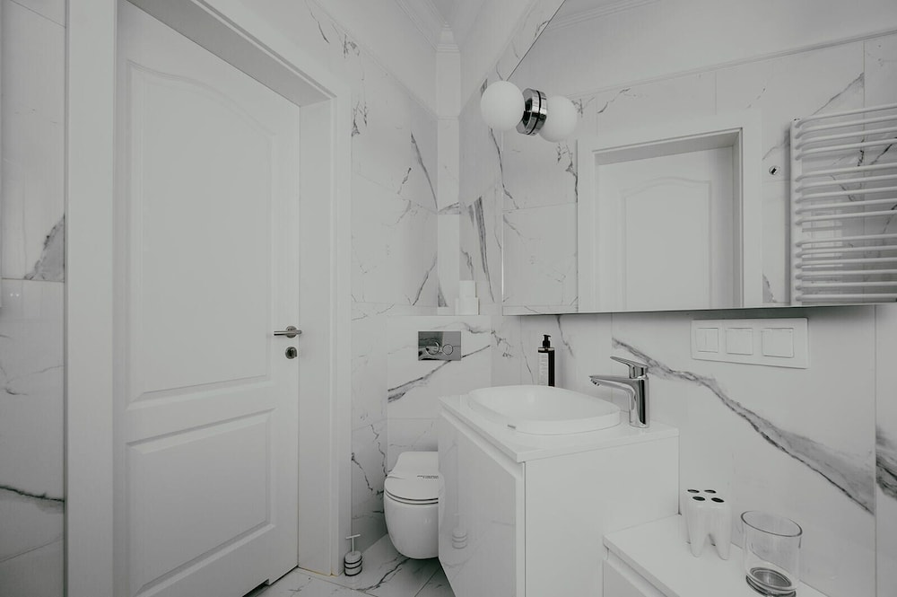 Antique Apartments Old Town — Hotel rooms in Krakow, Lesser Poland